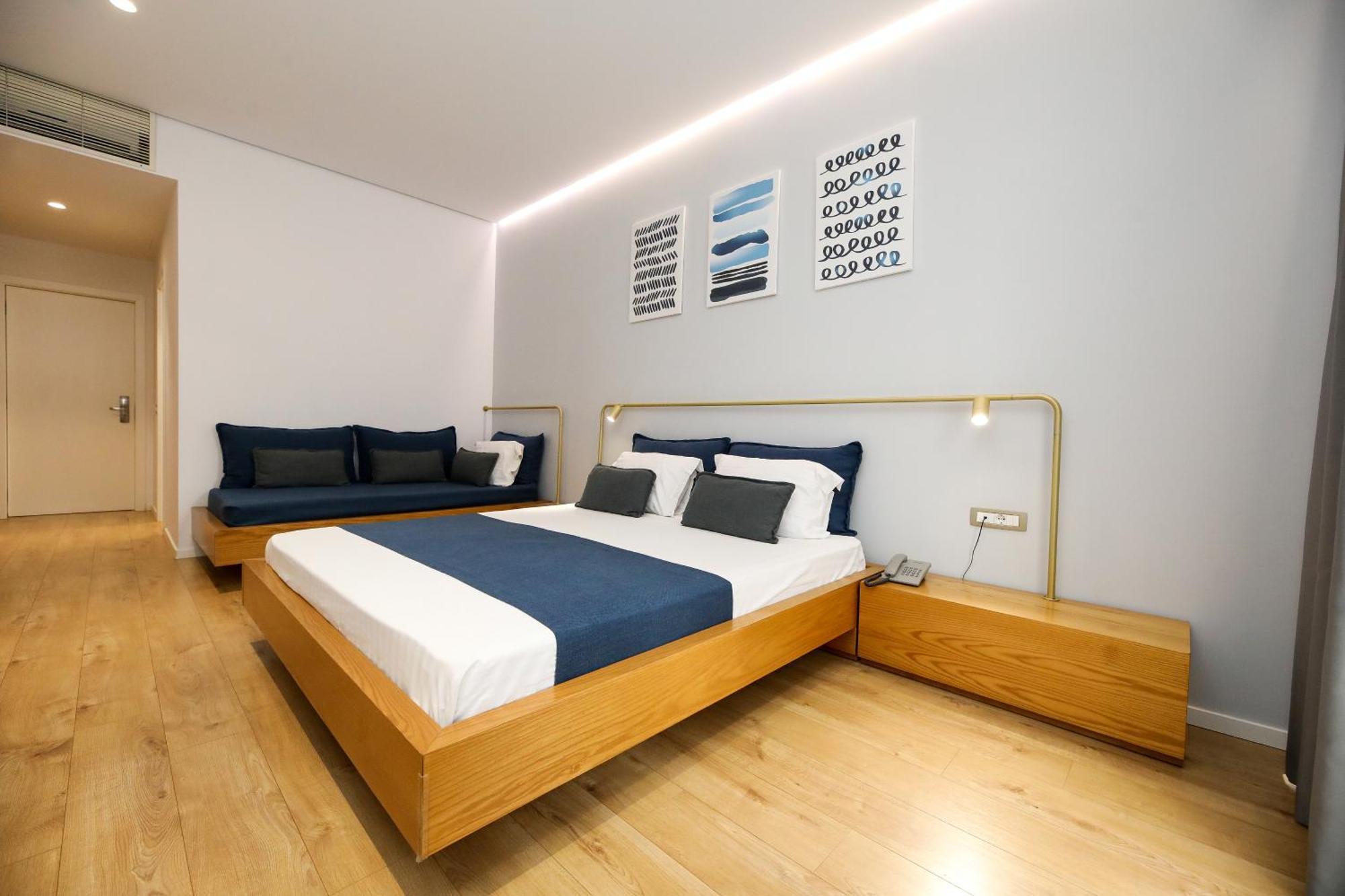 H&M Hotel Vlorë Exteriér fotografie